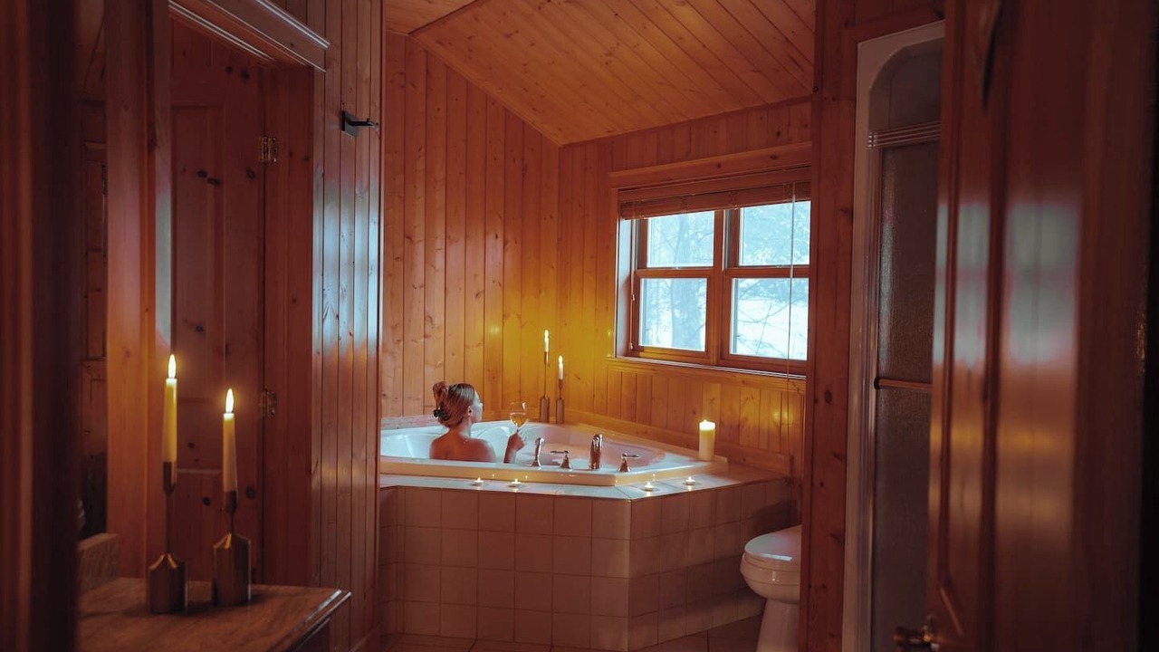 Photo of Bathroom in Fiddler Lake Resort