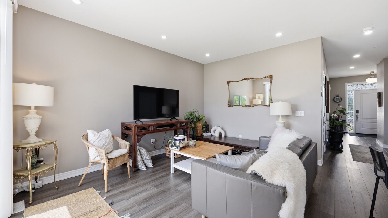 Photo of Livingroom in Niagara Falls
