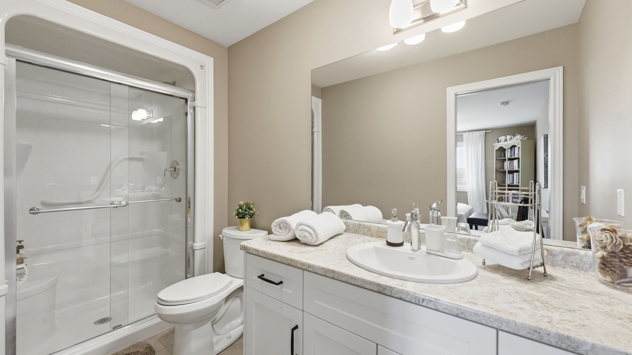 Photo of Bathroom in Niagara Falls
