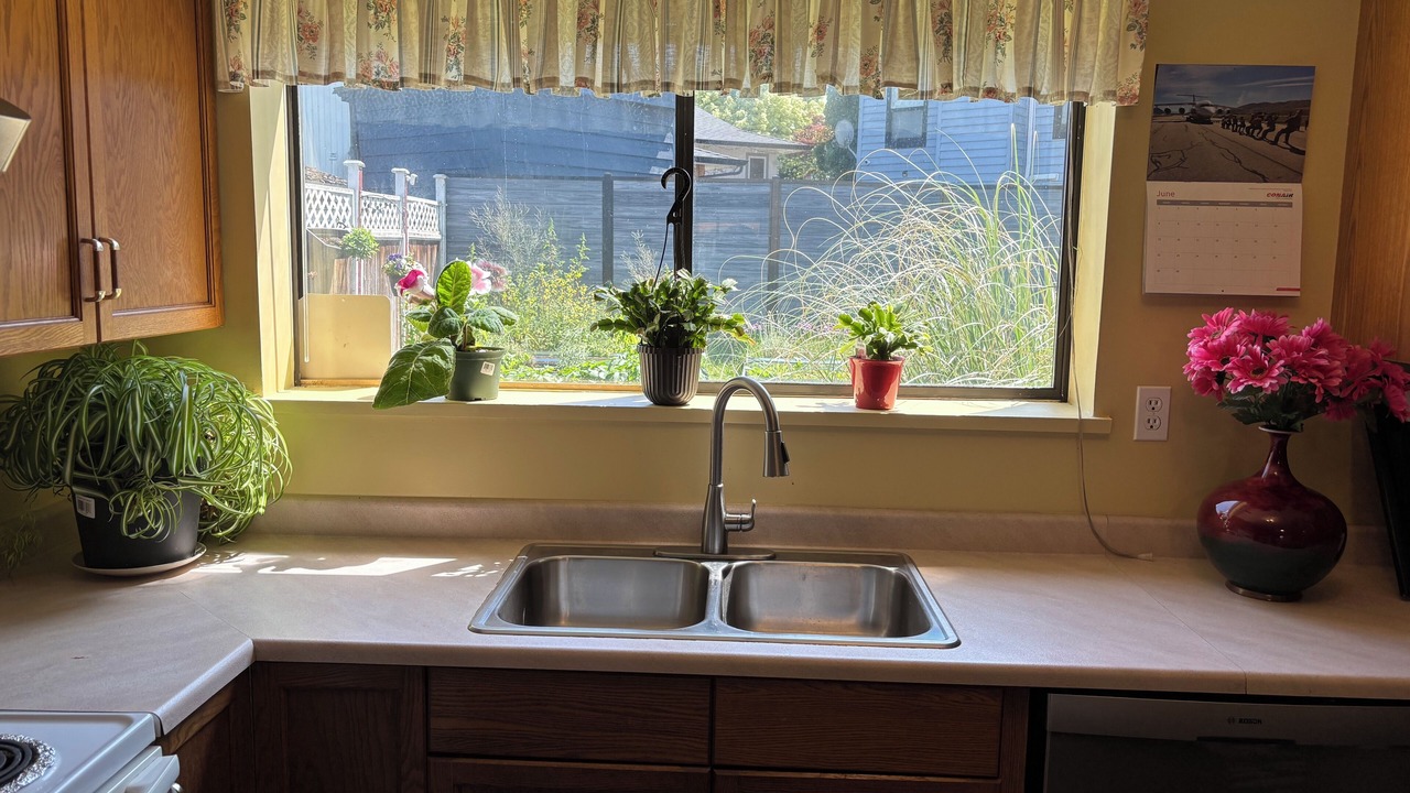 Photo of Kitchen in Aldergrove