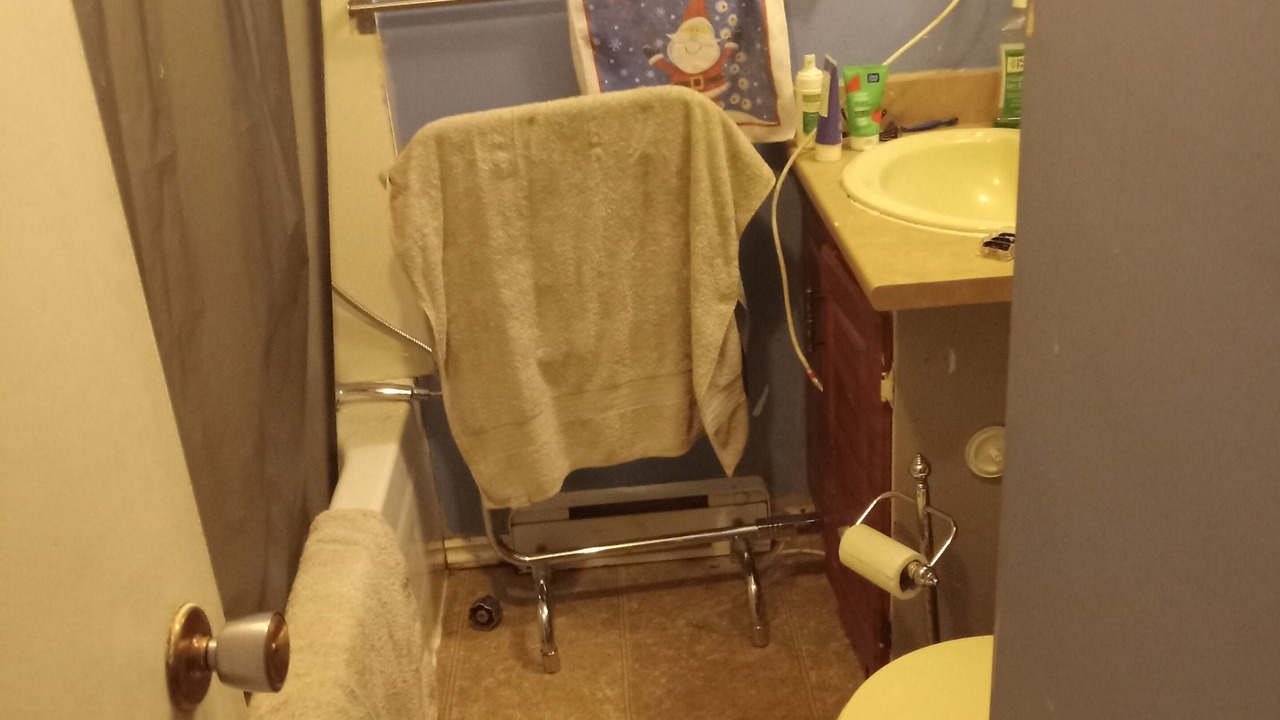 Photo of Bathroom in Port Alberni