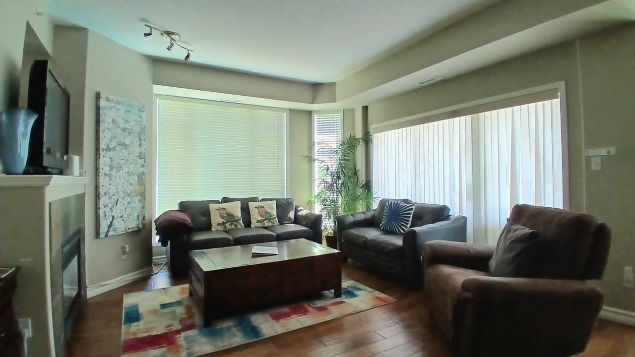 Photo of Livingroom in North End