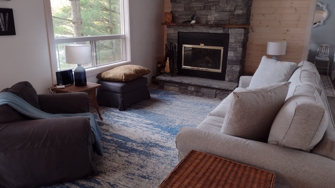 Photo of Livingroom in Muskoka Lakes