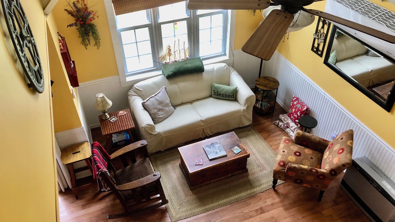 Photo of Livingroom in Welshpool
