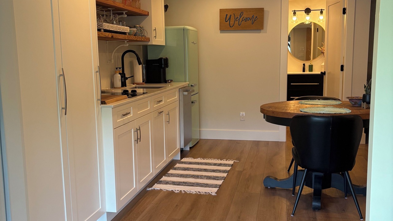 Photo of Kitchen in Port Alberni