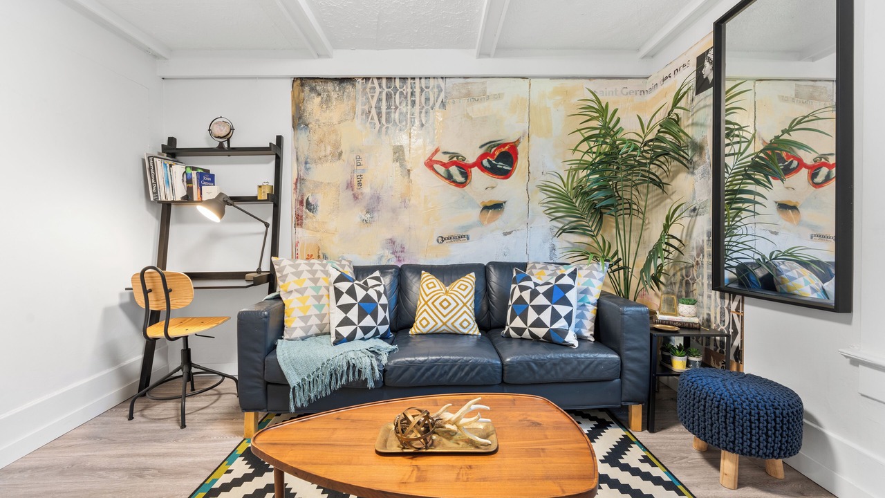 Photo of Livingroom in Mount Pleasant