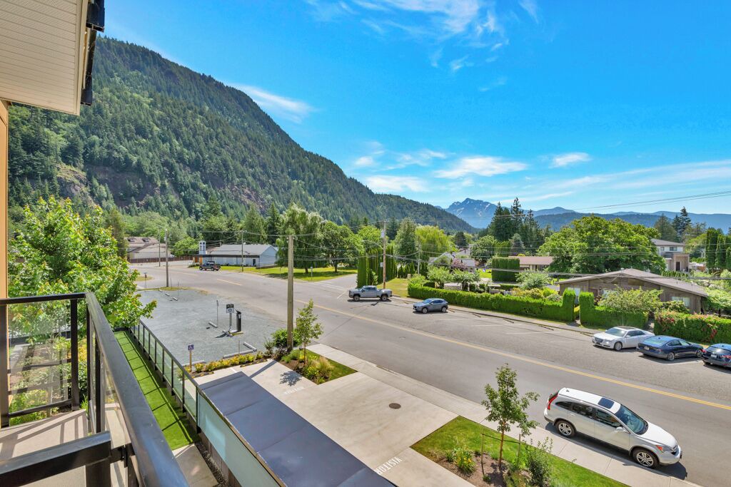 Photo of Outdoor in Harrison Hot Springs