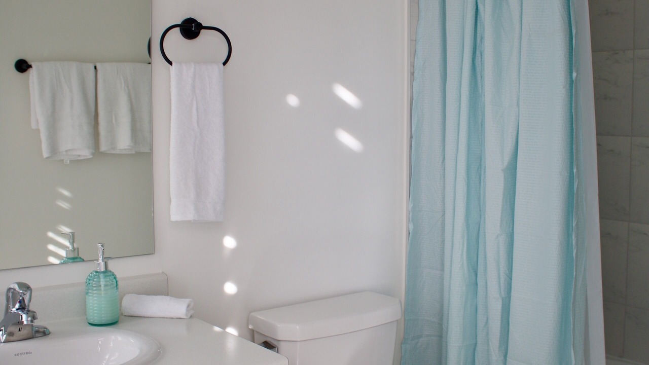 Photo of Bathroom in Wasaga Beach