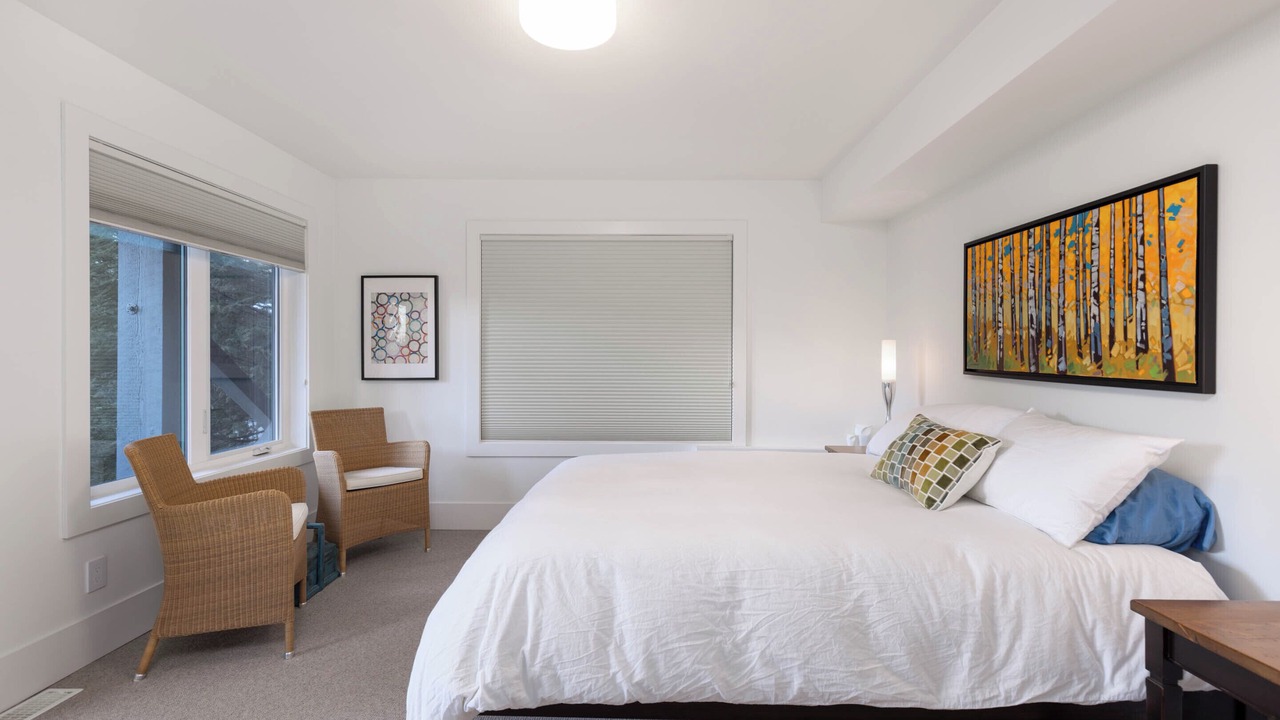 Photo of Bedroom in Whistler Village