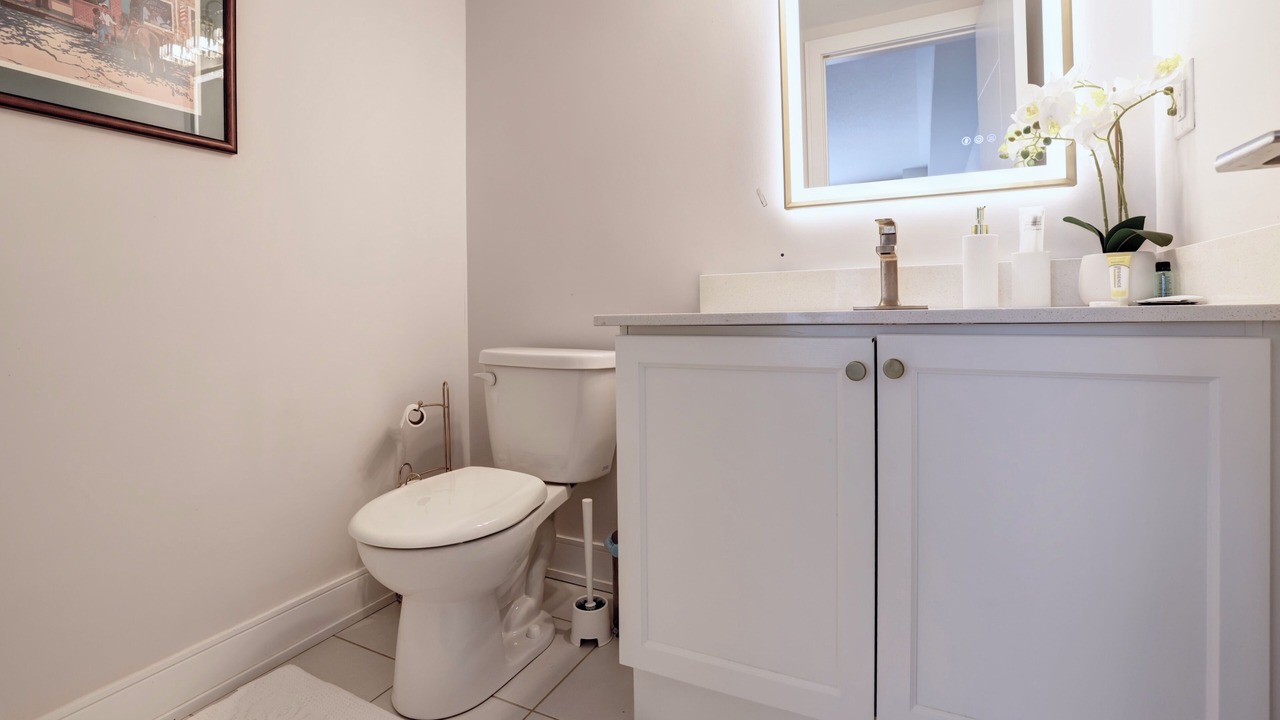 Photo of Bathroom in Mineola