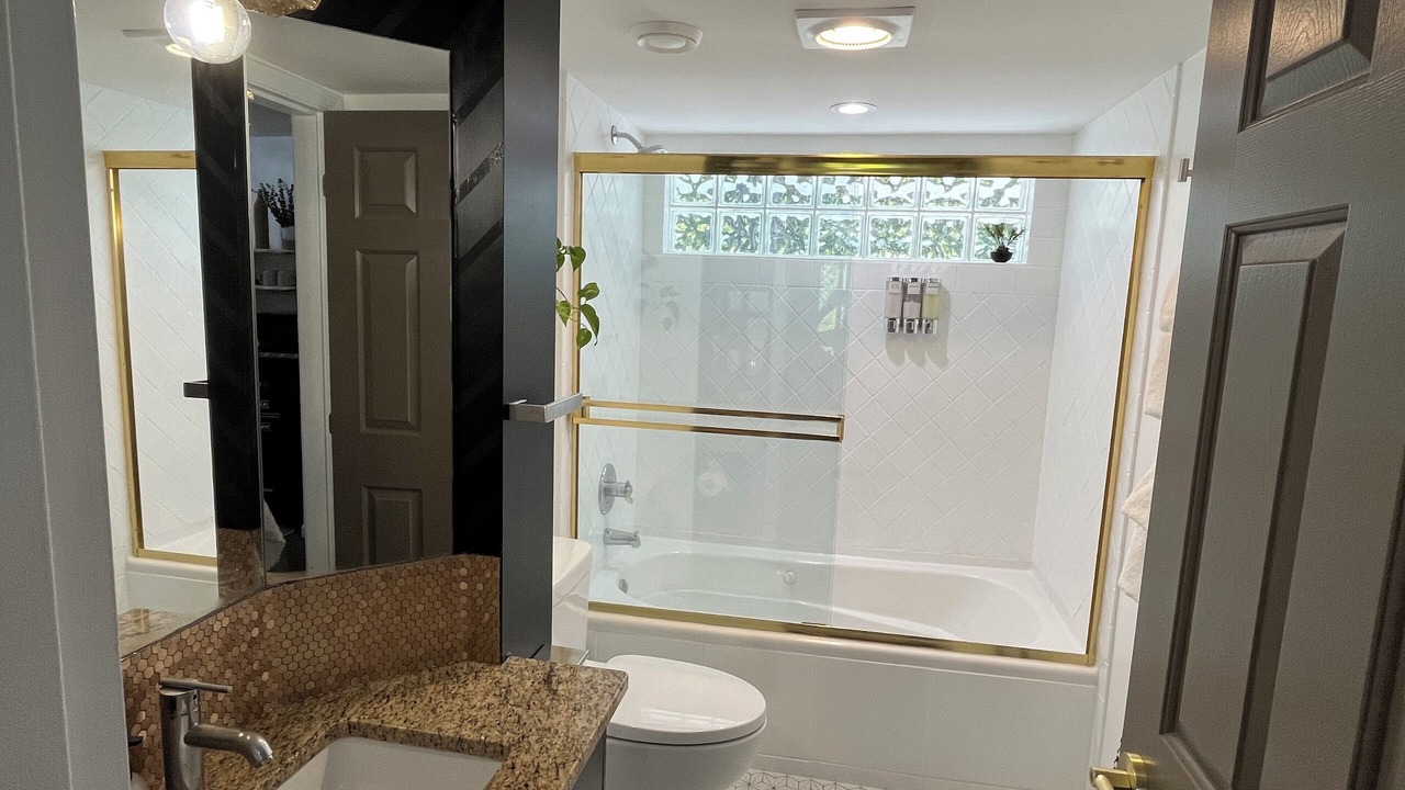 Photo of Bathroom in Regional District of Nanaimo