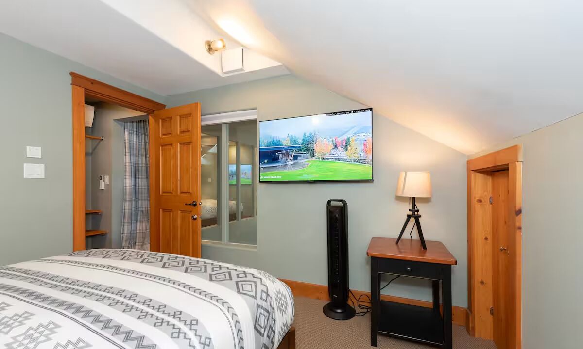 Photo of Bedroom in Whistler Village