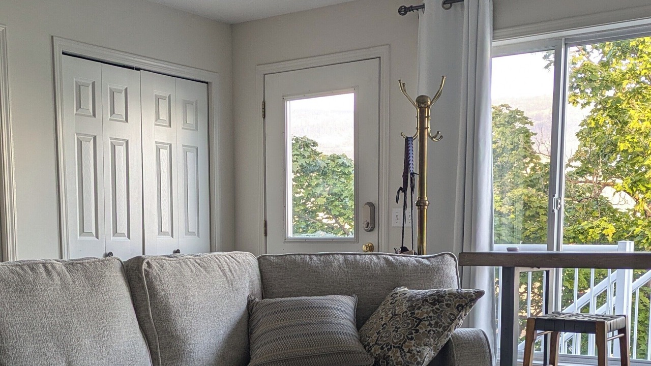 Photo of Livingroom in North End