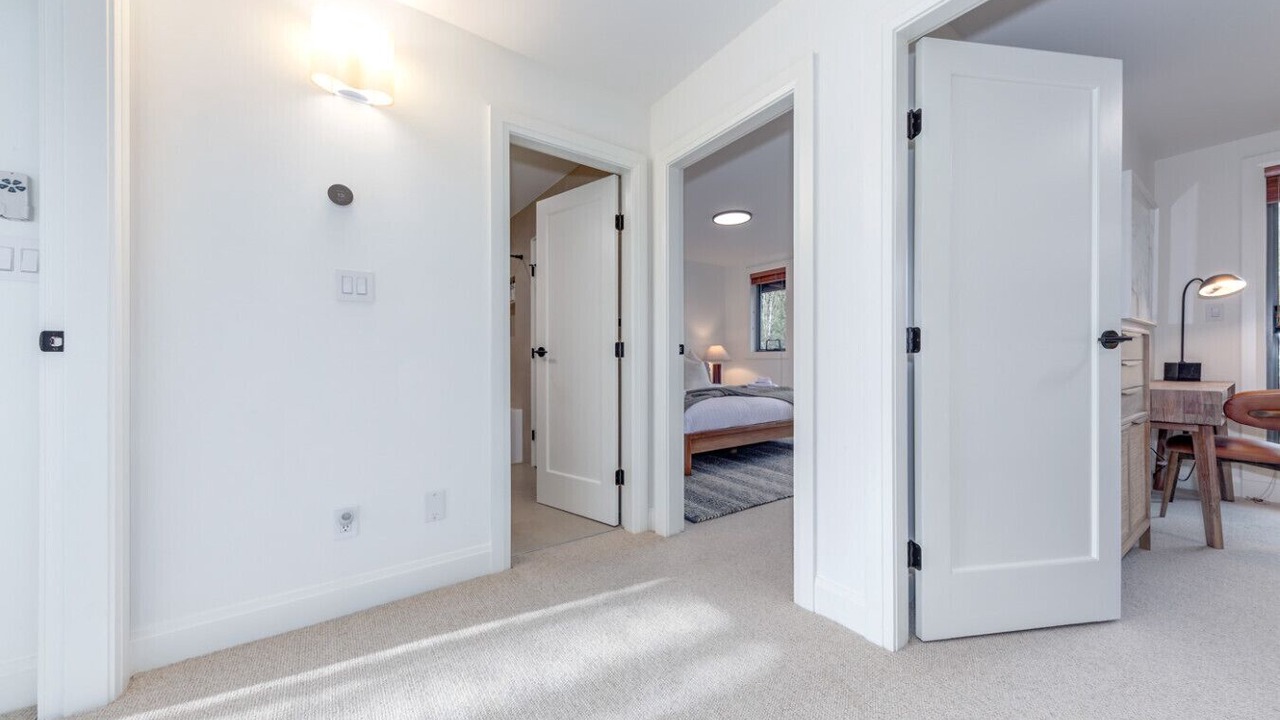 Photo of Bedroom in Village North
