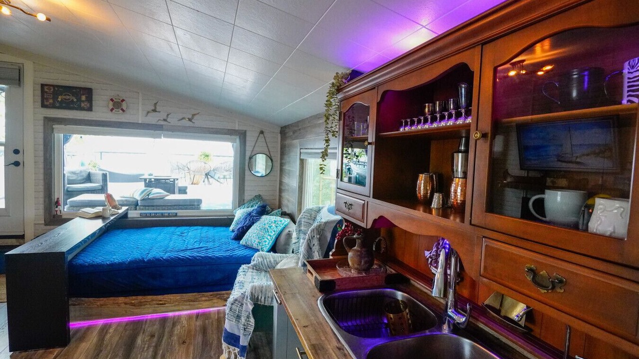 Photo of Bedroom in Gravenhurst