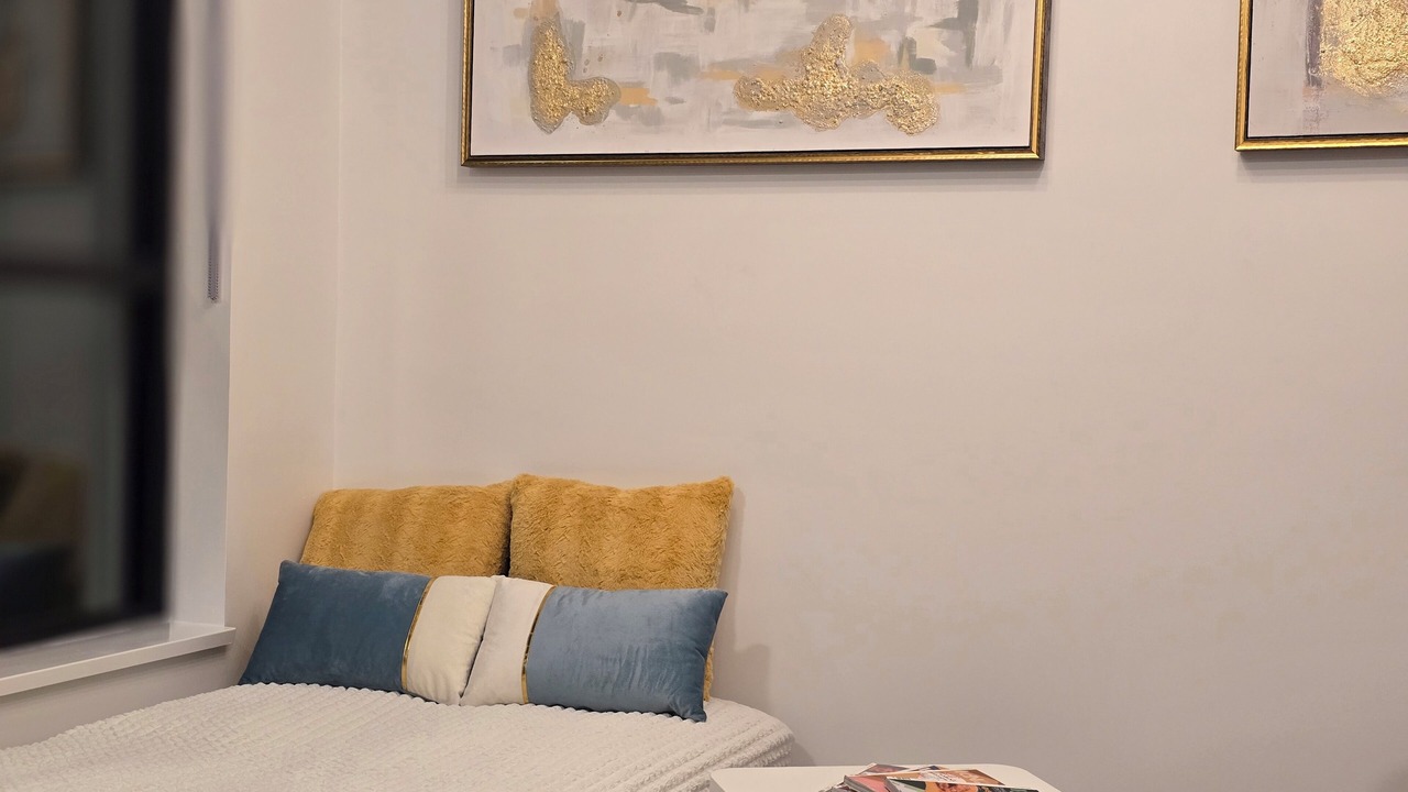 Photo of Bedroom in Cultural District