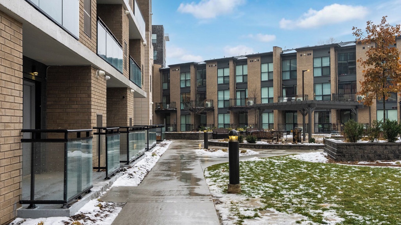 Photo of Outdoor in West Hill