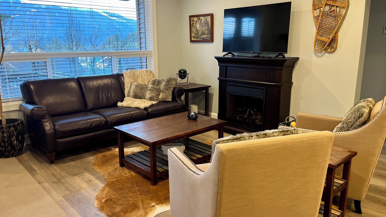 Photo of Livingroom in Harrison Mills