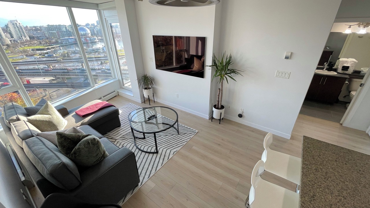 Photo of Livingroom in Crosstown