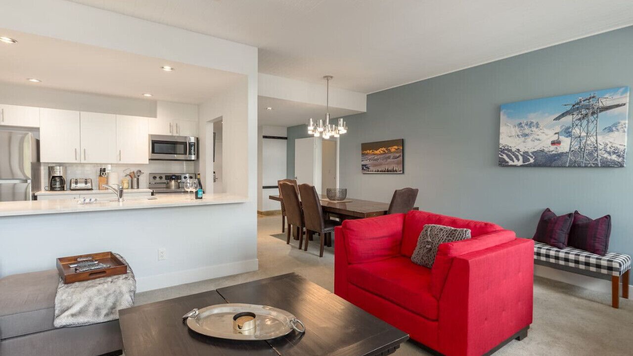Photo of Livingroom in Whistler Village
