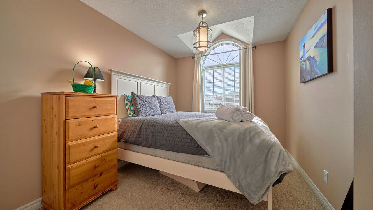 Photo of Bedroom in Meaford