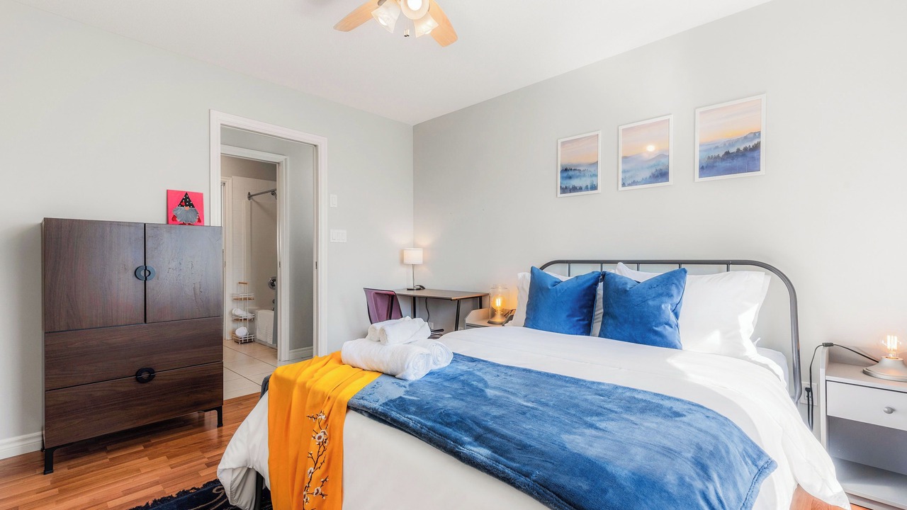 Photo of Bedroom in Promontory