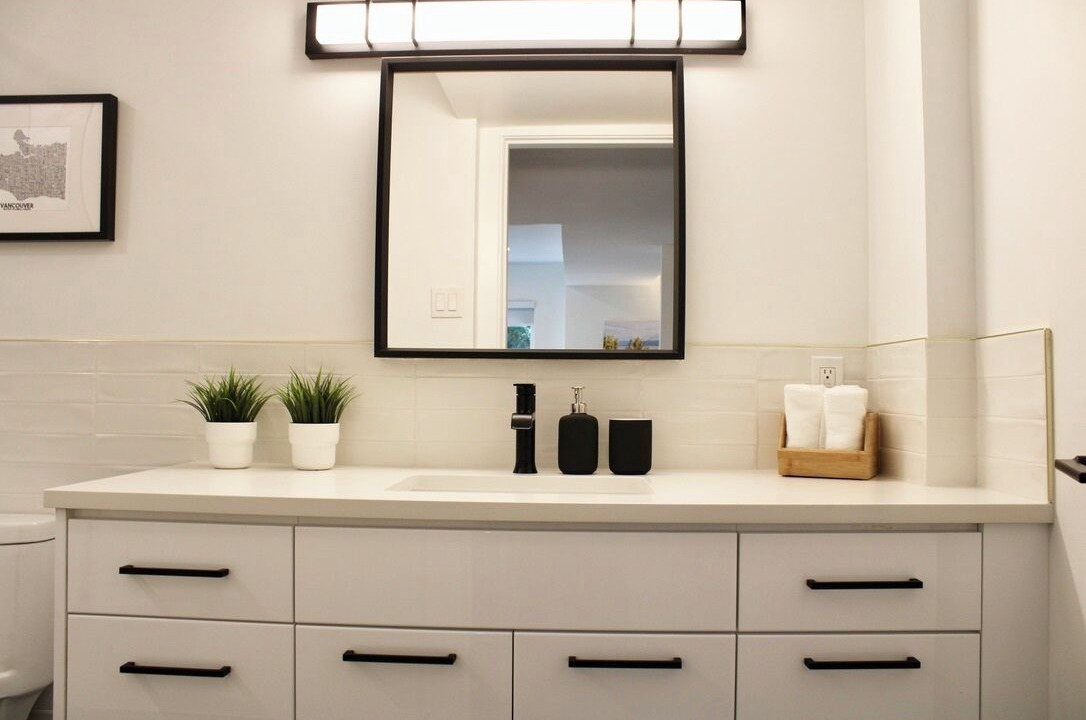 Photo of Bathroom in Knight