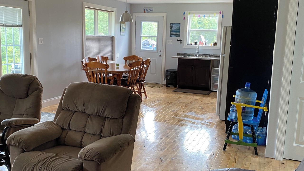 Photo of Livingroom in Marion Bridge