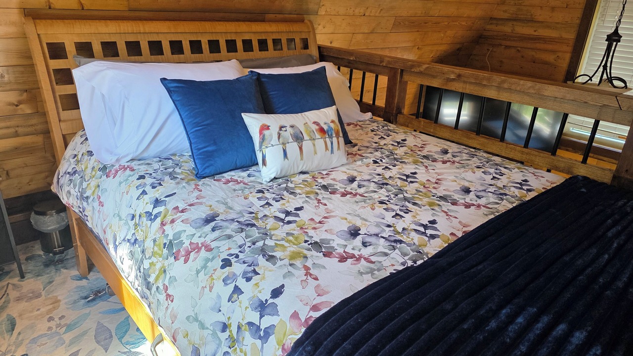 Photo of Bedroom in Niagara Falls