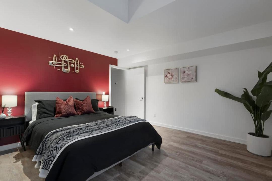 Photo of Bedroom in Downtown