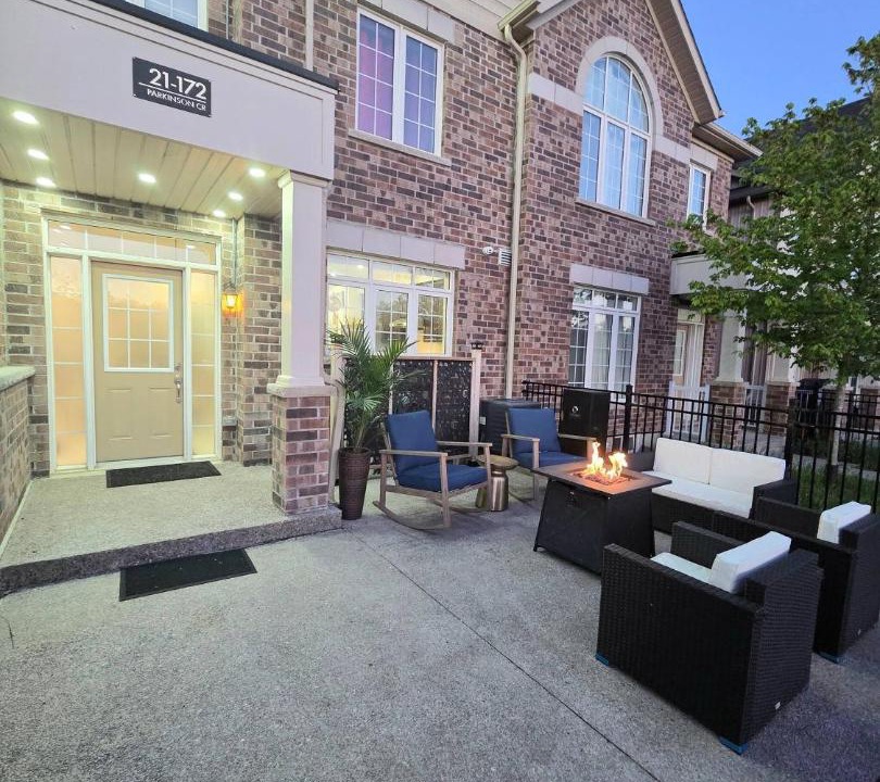 Photo of Patio Balcony in Orangeville