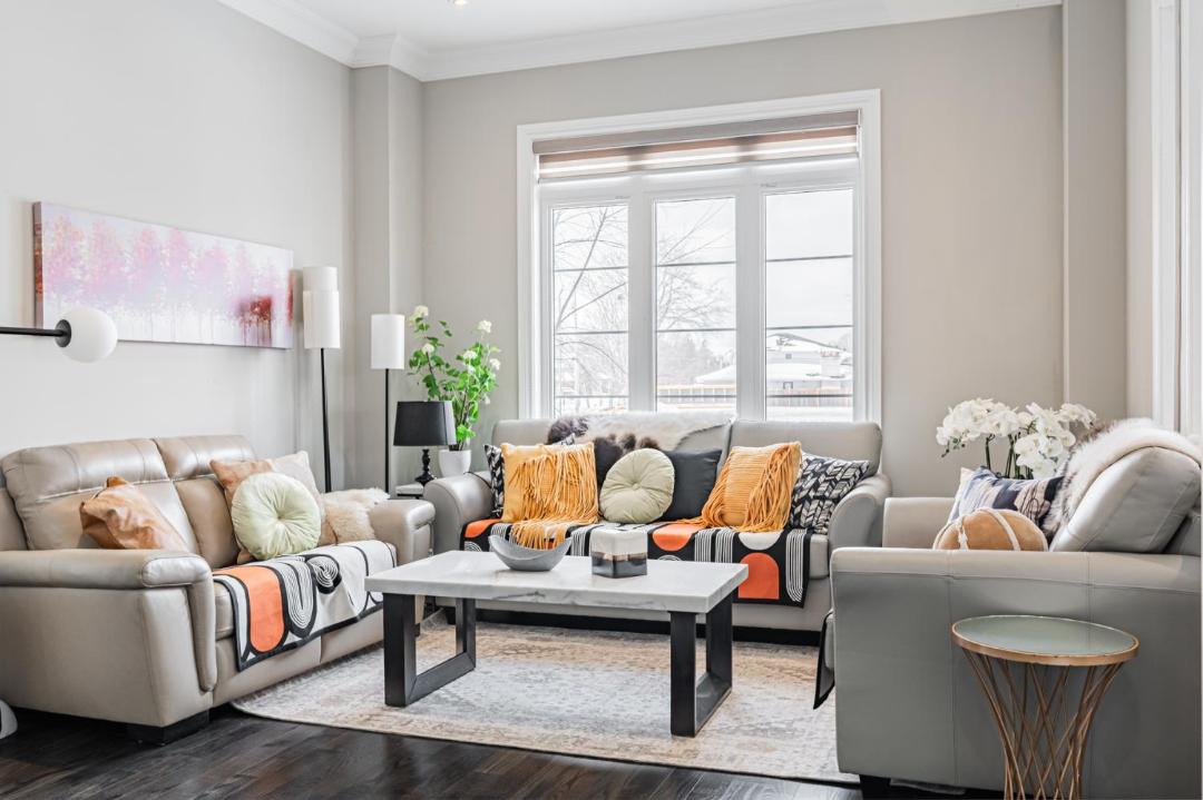 Photo of Livingroom in Cooksville