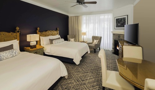 Studio, 2 Queen Beds, Non Smoking (Fireplace, Courtyard View)