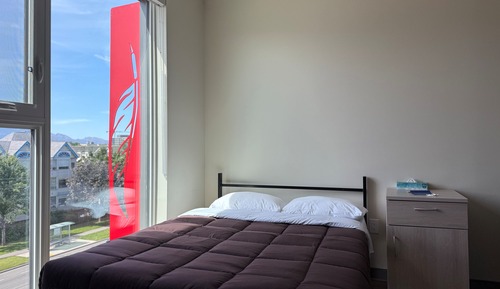 Deluxe Studio