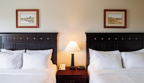 Deluxe Room, 2 Queen Beds, Golf View