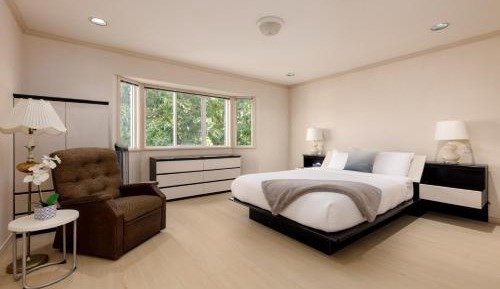 Five-Bedroom House