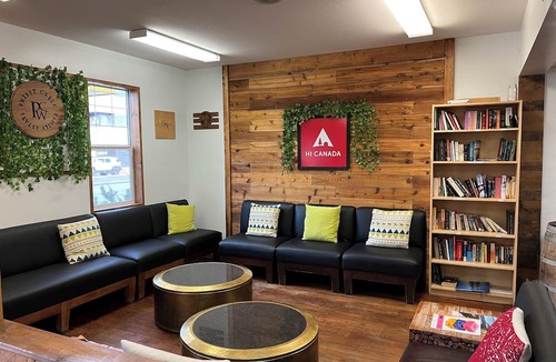 Downtown Kelowna Hostel | HI Kelowna Hostel
