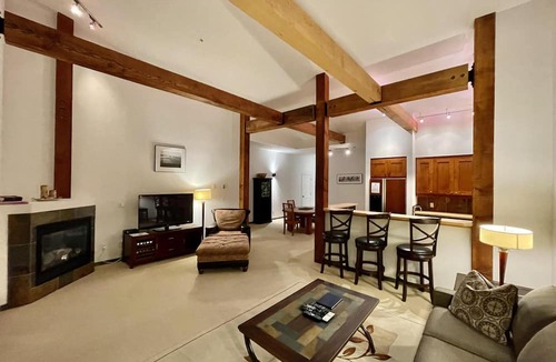 Ucluelet Condo | Big Beach Villa