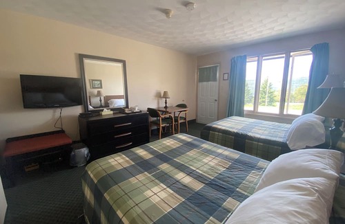 Boularderie East Hotel | Kelly's View Motel