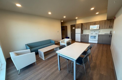 South Pandosy Hotel | Residence & Conference Centre - Kelowna - Campus Accommodation