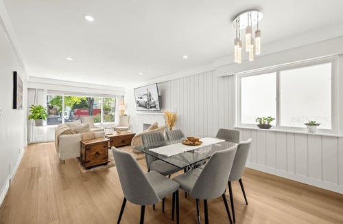 Knight House | Cozy 3BR Holiday Retreat 1 Free Parking AC King BD