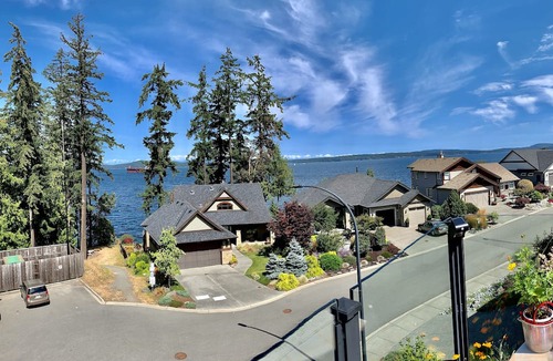 Chemainus Bed & Breakfast | Eagle Rock Bed and Breakfast