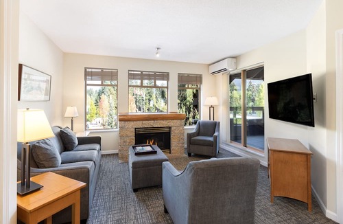 Village North Condo | Tyndall Stone Lodge by Whiski Jack