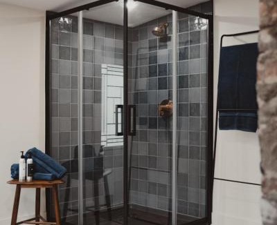 Quidi Vidi House | The QV Stage, Lux Couples Retreat W Outdoor Sauna