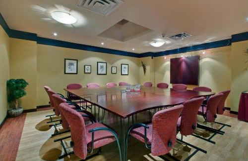 Charlottetown Hotel | Holiday Inn Express Hotel & Suites Charlottetown by IHG