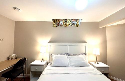 Alcona Apartment | Spacious 2-BR Basement Suite Near Lake Simcoe & Beach Park