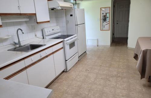 Richmond City Centre House | Leisure Time Holiday Guesthouse 悠闲时光民宿