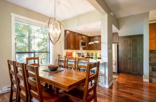 Upper Village Apartment | Crystal Ridge by Whistler Retreats