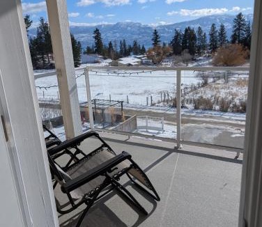 Central Okanagan Bed & Breakfast | Salish B&B and Spa