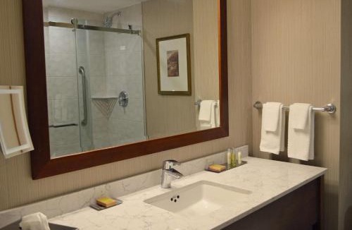 Fallsview Resort | DoubleTree Fallsview Resort & Spa by Hilton - Niagara Falls